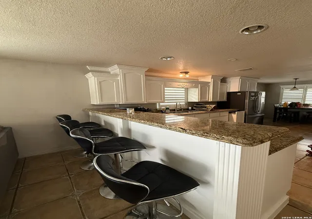 4th image of 209 Santa Fe Trl, Eagle Pass, TX 78852 | MLS# 1997985