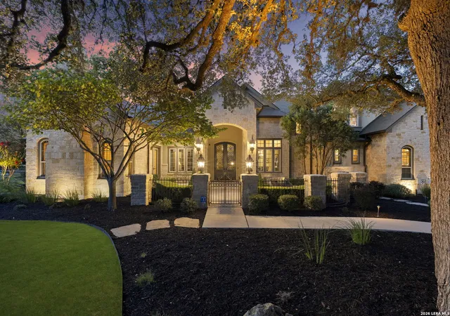 Photo 2 of Mansion for sale at 185 River Crossing, Boerne, TX 78006 | MLS# 1997995 | Listing updated on 2026-07-30