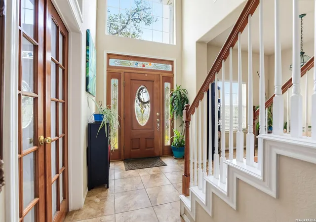 Photo 4 of Single family home for sale at 511 Oracle Dr, San Antonio, TX 78260 | MLS# 1998007 | Listing updated on 2026-08-18