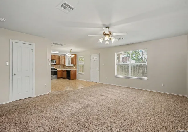Homes for sale in Cibolo, TX | 224 Hereford St, Cibolo, TX 78108 | MLS# 1998030