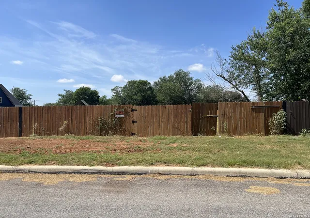 1st image of 00 S Pecan, Pearsall, TX 78061 | MLS# 1998031