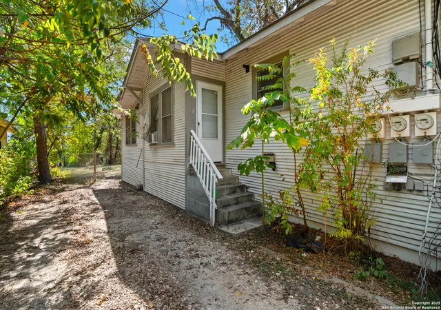 5th image of 814 W Magnolia, San Antonio, TX 78212 | MLS# 1998064