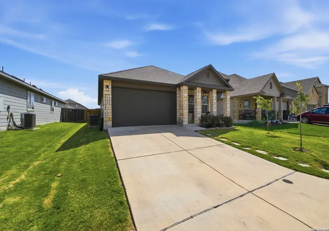3rd image of 2299 Clover, New Braunfels, TX 78130 | MLS# 1998075