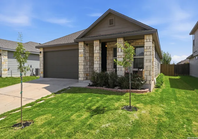 5th image of 2299 Clover, New Braunfels, TX 78130 | MLS# 1998075