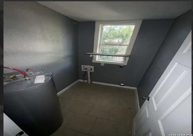 9th image of 2210 Martin Luther King Dr, San Antonio, TX 78203 | MLS# 1998196