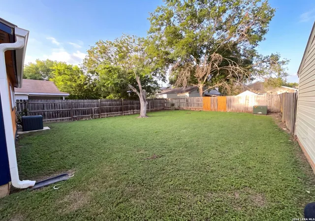 Photo 16 of Sale Pending at 6226 Valley Castle, San Antonio, TX 78250 | MLS# 1998204 | Listing updated on 2026-09-16