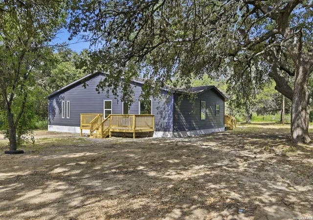 Photo 2 of Single family home for sale at 24173 Us Hwy 281 S, San Antonio, TX 78264 | MLS# 1998223 | Listing updated on 2026-09-04