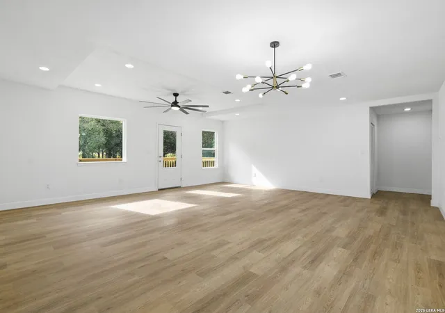 Photo 4 of Single family home for sale at 24173 Us Hwy 281 S, San Antonio, TX 78264 | MLS# 1998223 | Listing updated on 2026-09-04