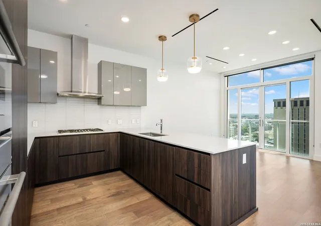 Homes for sale in San Antonio, TX | 123 Lexington Ave #APT 1205, San Antonio, TX 78205 | MLS# 1998242