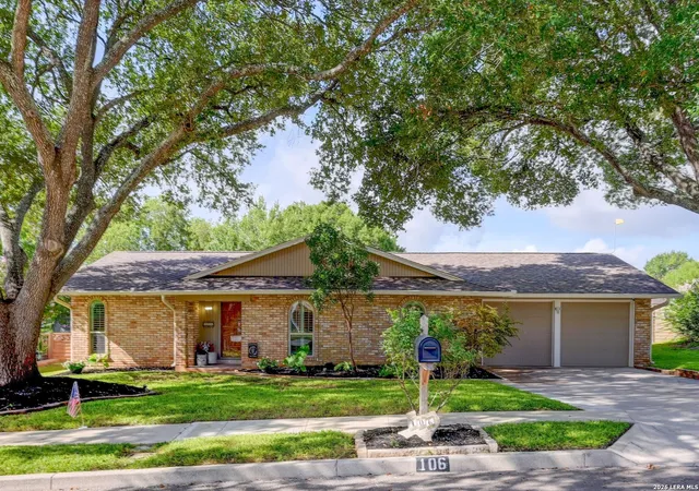 Homes for sale in Universal City, TX | 106 Barcelona Dr, Universal City, TX 78148 | MLS# 1998280