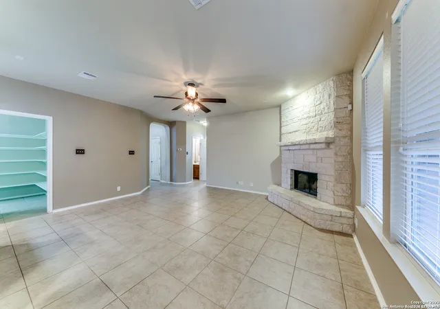 Homes for sale in Cibolo, TX | 302 Eglington Way, Cibolo, TX 78108 | MLS# 1998300