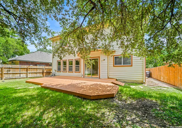 Photo 4 of Sale Pending at 15414 Preston Pass Dr, San Antonio, TX 78247 | MLS# 1998309 | Listing updated on 2026-09-08