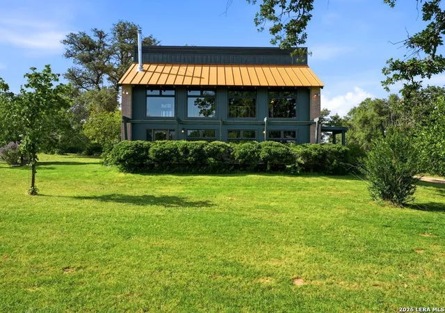 Homes for sale in Fredericksburg, TX | 213 Cardinal Ln, Fredericksburg, TX 78624 | MLS# 1998327