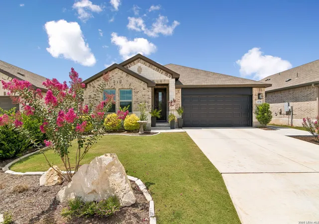 Homes for sale in Boerne, TX | 10738 Yellowtail Blvd, Boerne, TX 78006 | MLS# 1998331