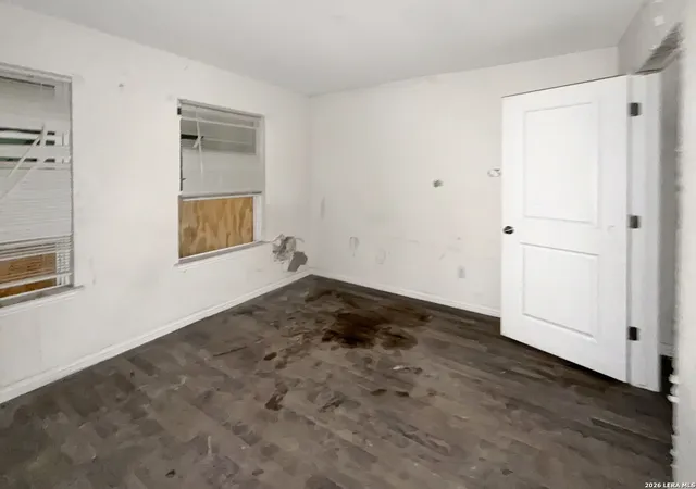 Photo 4 of Single family home for sale at 434 Corliss, San Antonio, TX 78220 | MLS# 1998357 | Listing updated on 2026-09-19