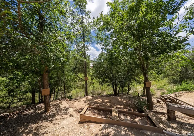 5th image of 12341 Park Rd 37, Lakehills, TX 78063 | MLS# 1998486