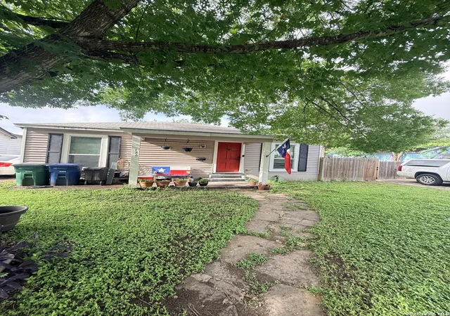 Photo 2 of Single family home for sale at 126 Greer St, San Antonio, TX 78210 | MLS# 1998497 | Listing updated on 2026-08-07