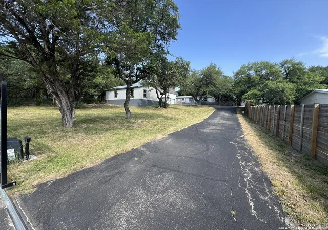 2nd image of 1108 Hillside Oaks, Bulverde, TX 78163 | MLS# 1998517