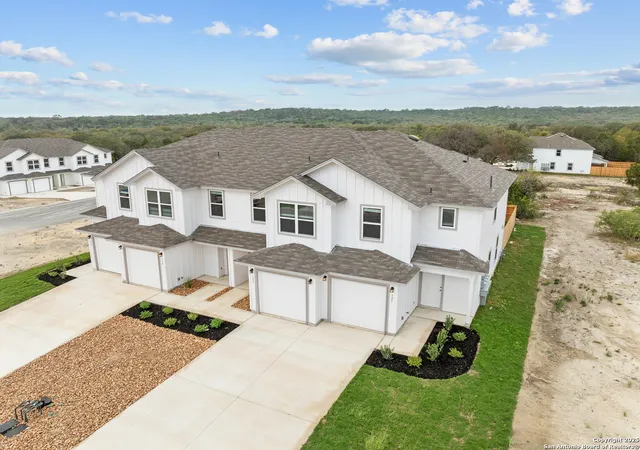 4th image of 763-767-781-785 Ryan Crossing, San Antonio, TX 78253 | MLS# 1998540
