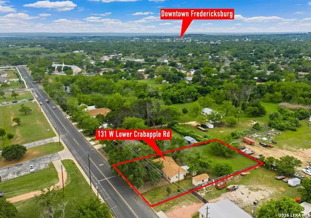 Homes for sale in Fredericksburg, TX | 131 W Lower Crabapple Rd, Fredericksburg, TX 78624 | MLS# 1998542