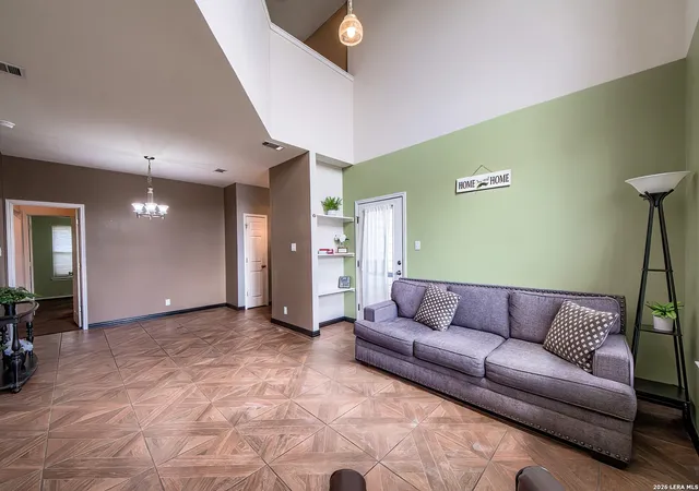 5th image of 2715 Crown Holw, San Antonio, TX 78251 | MLS# 1998550