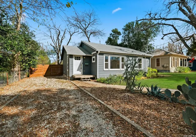 3rd image of 507 Willow Ave, New Braunfels, TX 78130 | MLS# 1998556