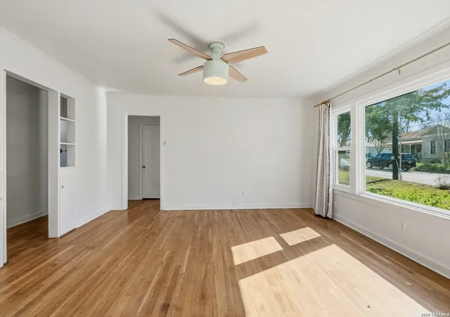 5th image of 507 Willow Ave, New Braunfels, TX 78130 | MLS# 1998556