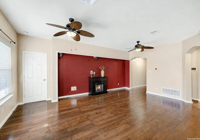 4th image of 213 Teron Dr, San Marcos, TX 78666 | MLS# 1998582