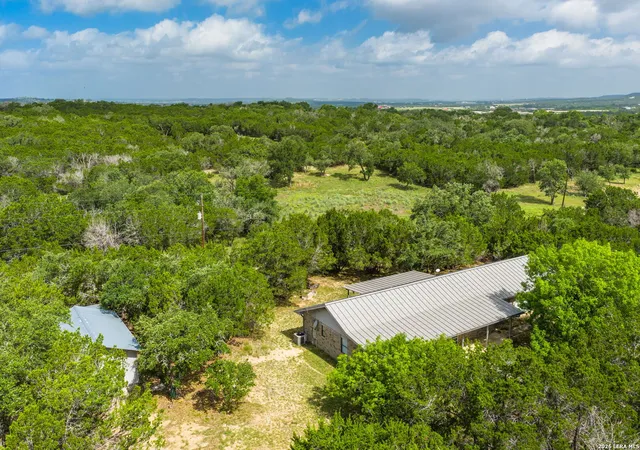 Homes for sale in Center Point, TX | 230 Verde Hills Dr, Center Point, TX 78010 | MLS# 1998592