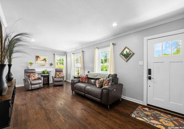 2nd image of 254 Wellesley Blvd, San Antonio, TX 78209 | MLS# 1998604