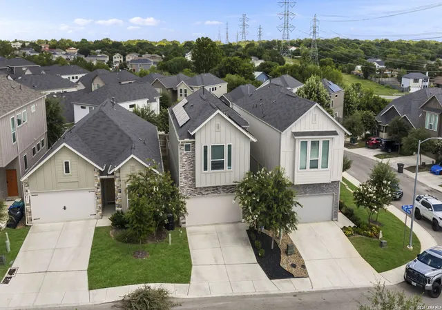 Photo 4 of Sale Pending at 4418 Tiger Run, San Antonio, TX 78217 | MLS# 1998617 | Listing updated on 2026-09-16