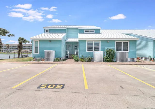 Homes for sale in Rockport, TX | 2292 N Fulton Beach #APT 502, Rockport, TX 78382 | MLS# 1998648