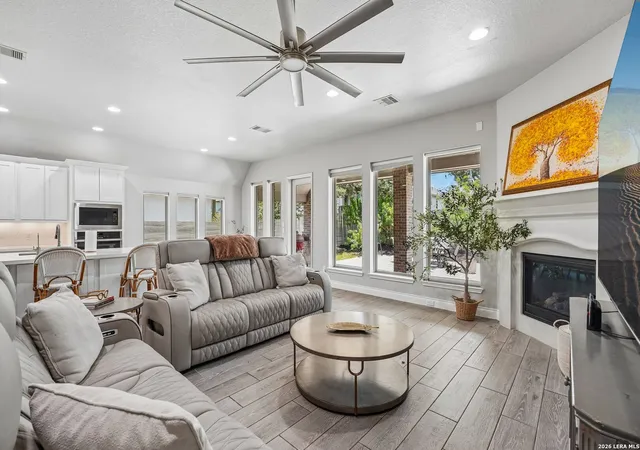 Photo 3 of Single family home for sale at 526 Orchard Way, New Braunfels, TX 78132 | MLS# 1998676 | Listing updated on 2026-09-15