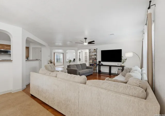Photo 4 of Single family home for sale at 24419 Drew Gap, San Antonio, TX 78255 | MLS# 1998687 | Listing updated on 2026-08-21