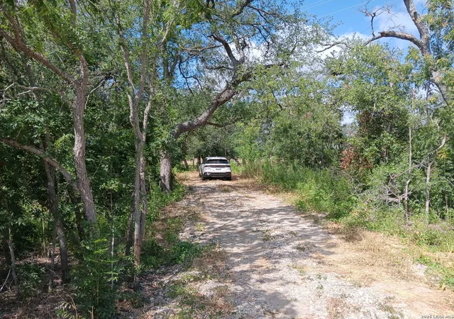 3rd image of 16245 W Loop 1604 S, Von Ormy, TX 78073 | MLS# 1998692