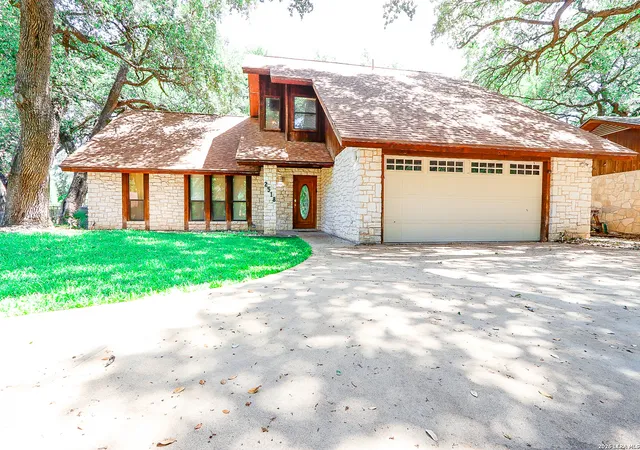 Homes for sale in Brackettville, TX | 171 Oak Ln, Brackettville, TX 78832 | MLS# 1998697