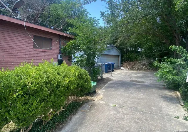 8th image of 239 Edna, San Antonio, TX 78220 | MLS# 1998700
