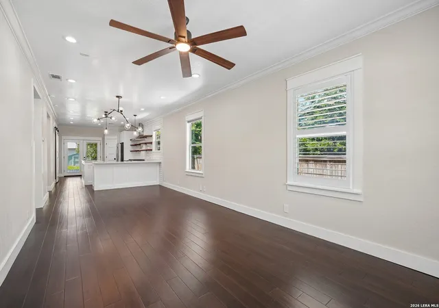 Photo 4 of Sale Pending at 238 Saint Francis Ave, San Antonio, TX 78204 | MLS# 1998721 | Listing updated on 2026-08-16