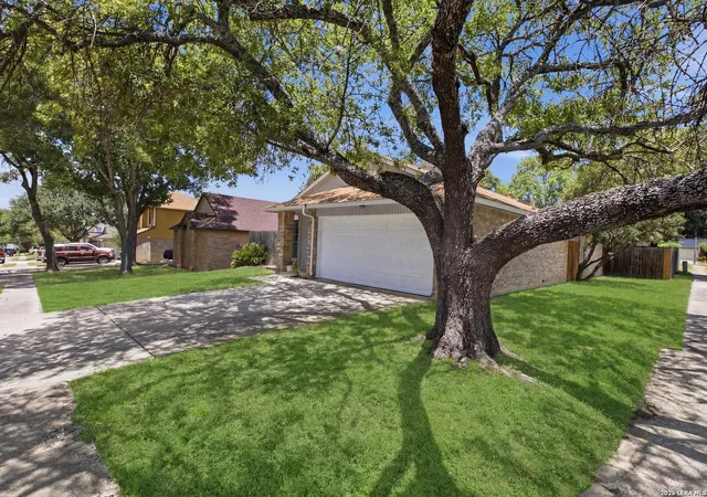 Photo 2 of Single family home for sale at 6003 Broadmeadow, San Antonio, TX 78240 | MLS# 1998722 | Listing updated on 2026-07-22