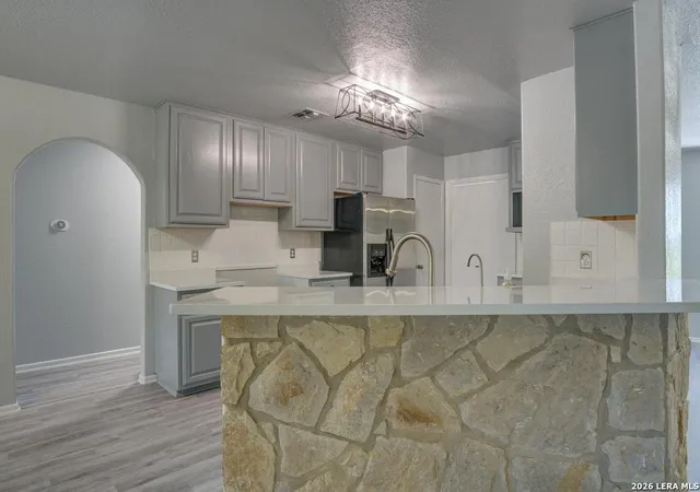 Photo 4 of Single family home for sale at 310 Remington Dr, Bergheim, TX 78004 | MLS# 1998730 | Listing updated on 2026-09-30