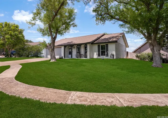 Homes for sale in Live Oak, TX | 11118 Lone Shadow Trl, Live Oak, TX 78233 | MLS# 1998742