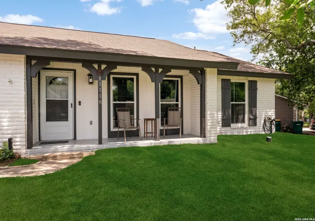 Homes for sale in Live Oak, TX | 11118 Lone Shadow Trl, Live Oak, TX 78233 | MLS# 1998742