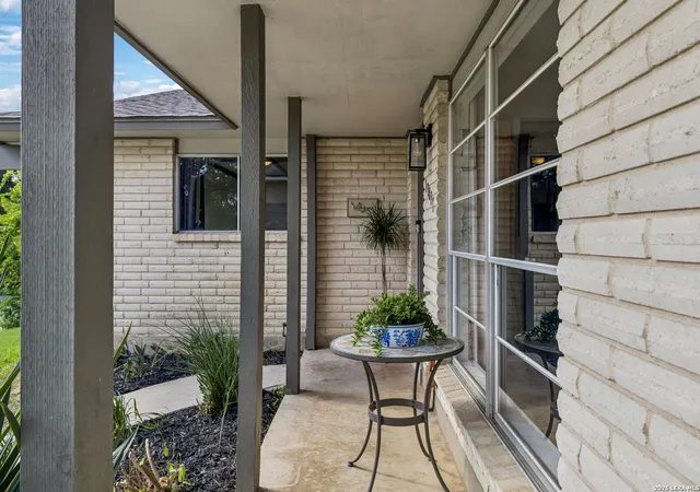 Photo 3 of Single family home for sale at 13017 Welcome Dr, Live Oak, TX 78233 | MLS# 1998757 | Listing updated on 2026-10-01