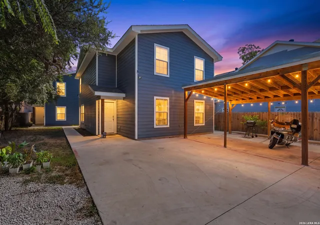 Photo 1 of Multi family home for sale at 1535 W Laurel, San Antonio, TX 78201 | MLS# 1998762 | Listing updated on 2026-09-11