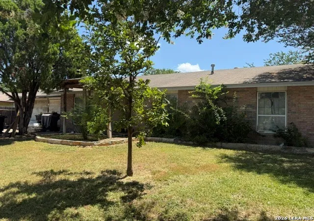 Homes for sale in San Antonio, TX | 1826 Mossy Creek Dr, San Antonio, TX 78245 | MLS# 1998764