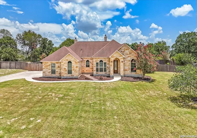 Homes for sale in Floresville, TX | 160 Abrego Lake Dr, Floresville, TX 78114 | MLS# 1998767