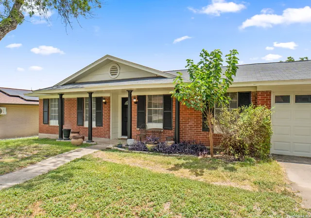 3rd image of 710 Booth Dr, San Antonio, TX 78216 | MLS# 1998794