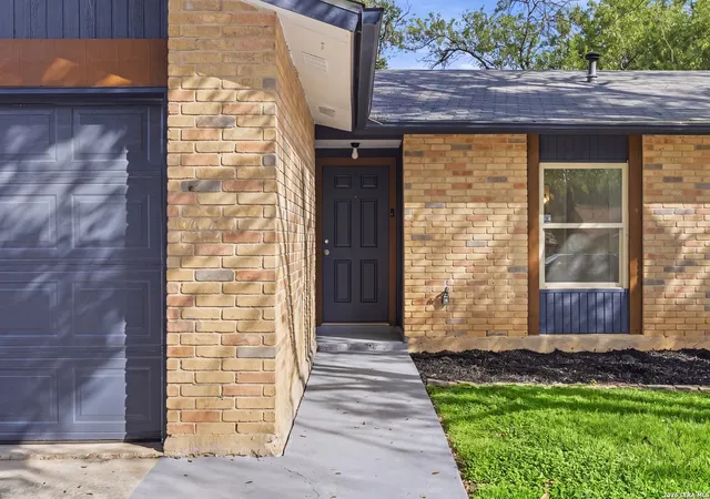 Homes for sale in San Antonio, TX | 4935 Grey Hawk Dr, San Antonio, TX 78217 | MLS# 1998798