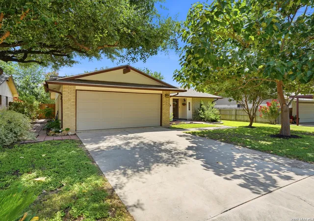 3rd image of 1114 Churing Dr, San Antonio, TX 78245 | MLS# 1998799