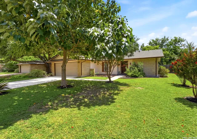 4th image of 1114 Churing Dr, San Antonio, TX 78245 | MLS# 1998799